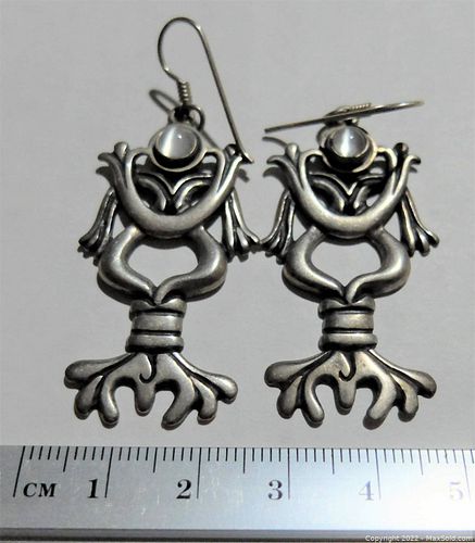 Lot #30 (1 of 2)