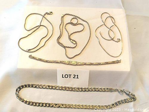 Lot #21 (1 of 8)