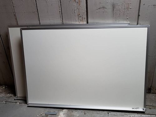 Lot #137 (1 of 4)