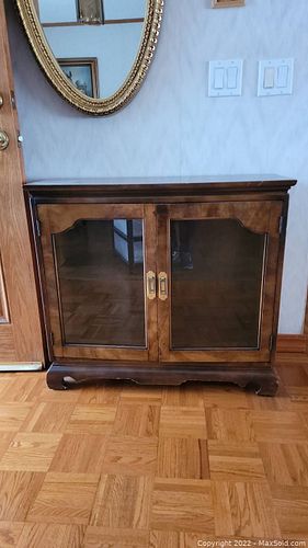Lot #22 (1 of 4)