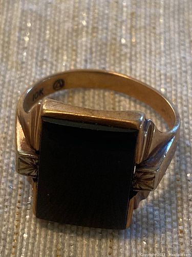Lot #33 (1 of 4)