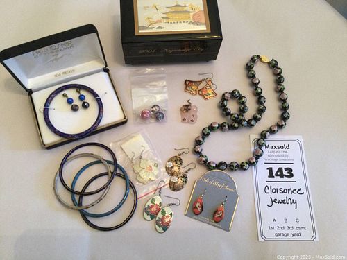 Lot #143 (1 of 8)
