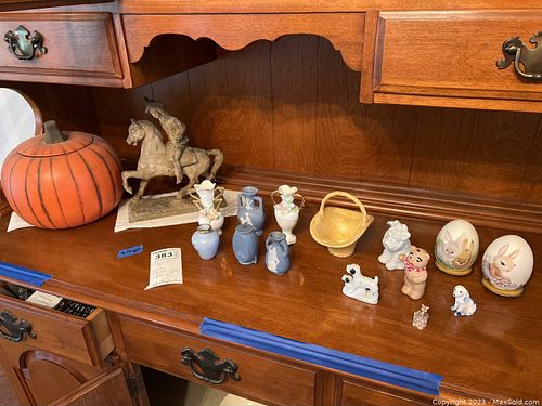 Lot #383 (1 of 19)