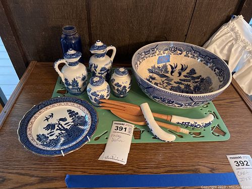 Lot #391 (1 of 12)