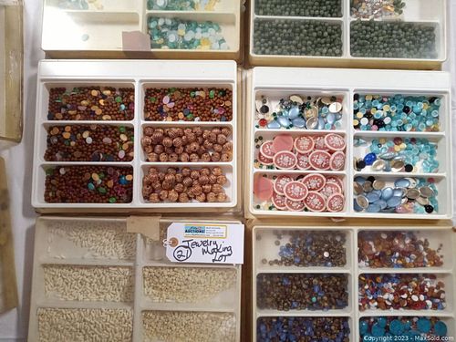 Jewelry Making Cameos Beads LOT NEW Old Stock (1 of 8)