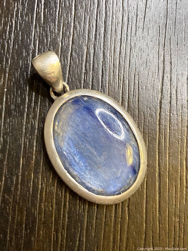 Lot #9 (1 of 4)