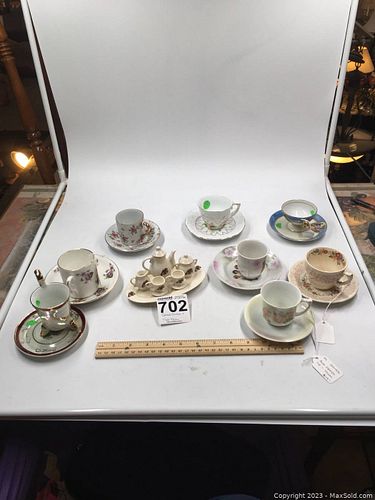 Lot #702 (1 of 17)