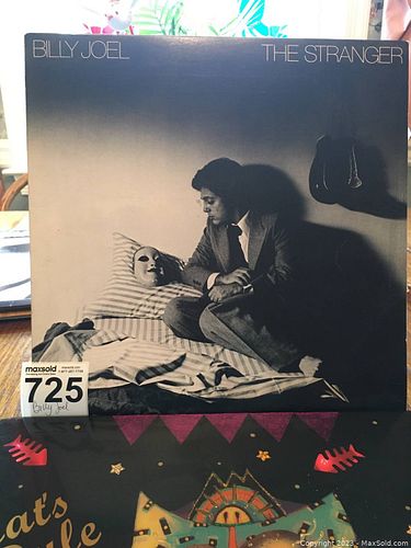 Lot #725 (1 of 8)