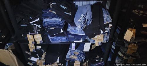 100+ Count of jeans all size 2  **READ DESCRIPTION CAREFULLLY!!!** (1 of 3)