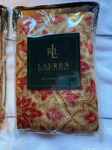 Lot #18 (1 of 3)