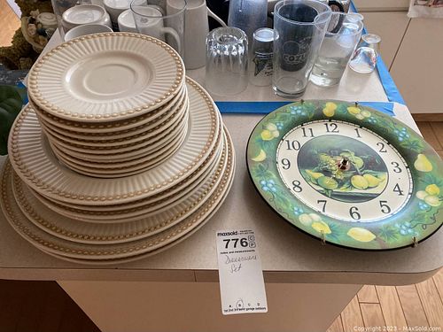 Lot #776 (1 of 10)