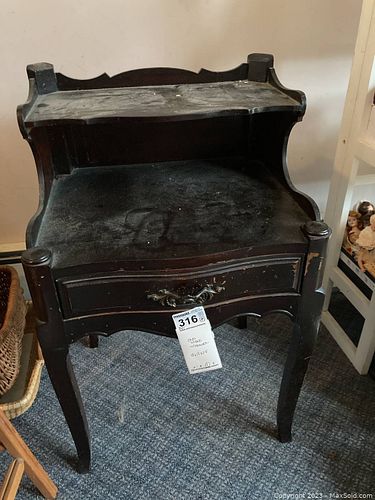 Lot #316 (1 of 15)
