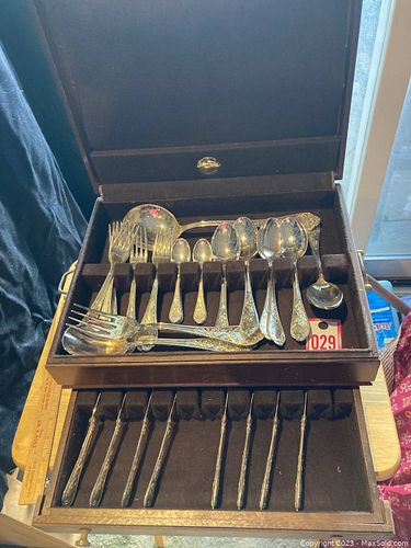 Lot #29 (1 of 11)