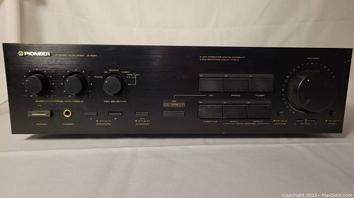 Lot #30 (1 of 3)