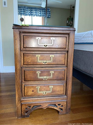 Lot #653 (1 of 10)
