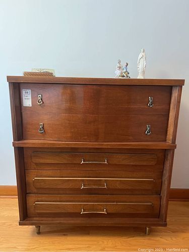 Lot #59 (1 of 5)