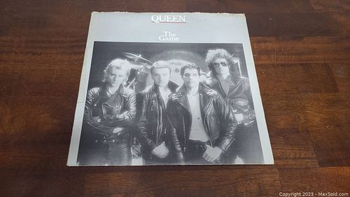Lot #10 (1 of 4)