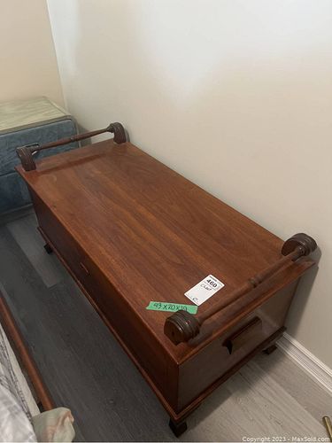 Lot #460 (1 of 8)