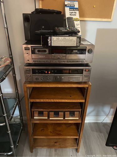 Lot #487 (1 of 9)