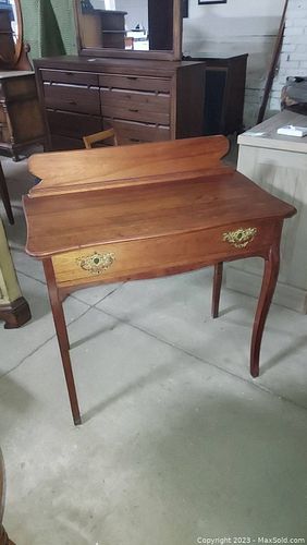 Lot #552 (1 of 14)