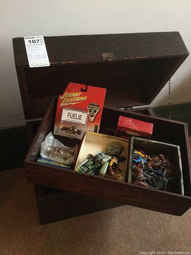 Lot #107 (1 of 11)