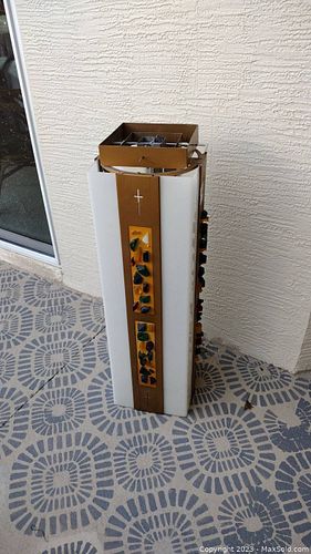 Lot #348 (1 of 8)