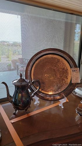 Lot #687 (1 of 11)