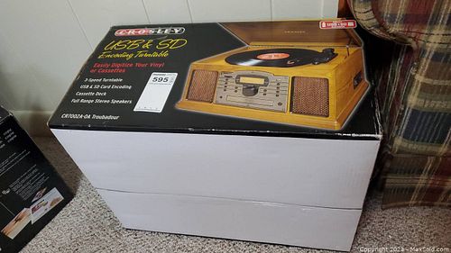 Lot #595 (1 of 11)