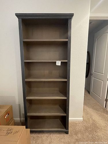 Lot #21 (1 of 6)