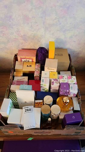 Lot #260 (1 of 8)