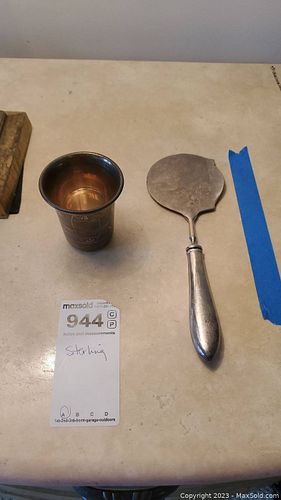 Lot #944 (1 of 12)