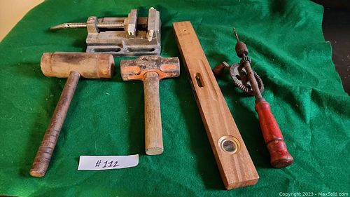 Lot #112 (1 of 9)
