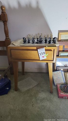 Lot #159 (1 of 9)