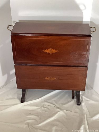 Lot #515 (1 of 9)