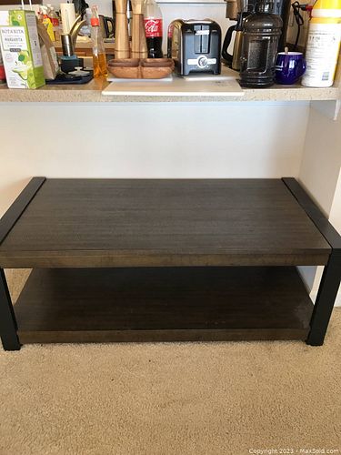 Lot #584 (1 of 9)