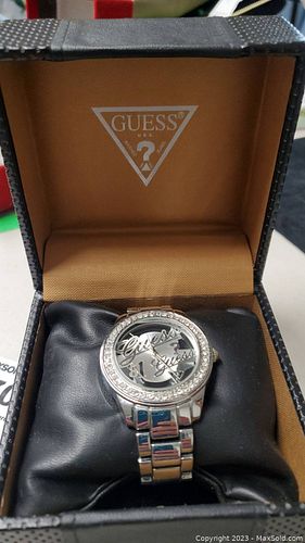 Lot #70 (1 of 10)