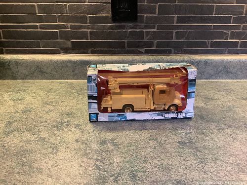 Lot #130 (1 of 6)