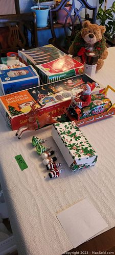Lot #139 (1 of 8)