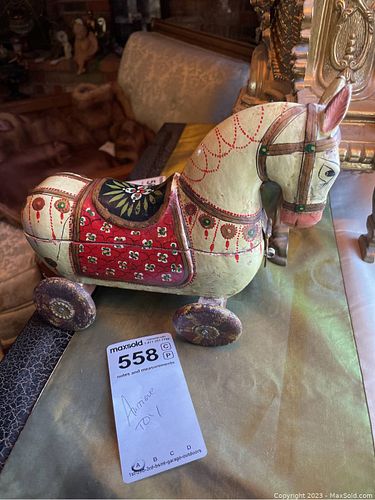 Lot #558 (1 of 8)