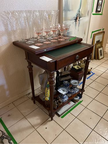 Lot #657 (1 of 13)