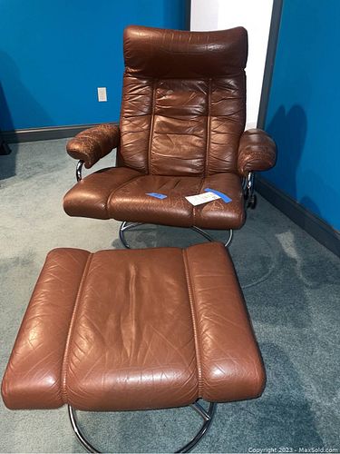 Lot #132 (1 of 9)