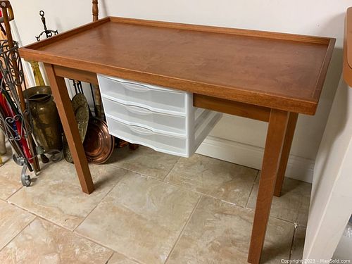 Lot #382 (1 of 8)