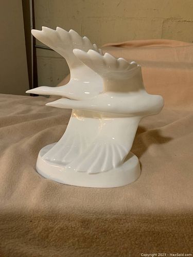 Lot #372 (1 of 7)
