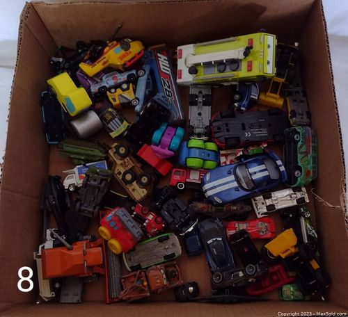 Lot #8 (1 of 5)