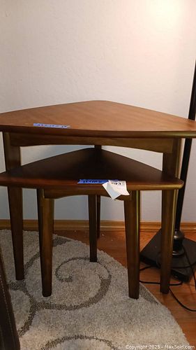 Lot #293 (1 of 10)