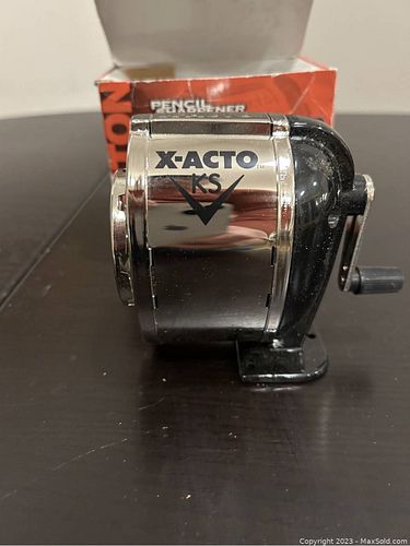 Lot #9 (1 of 2)
