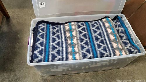 Lot #562 (1 of 5)