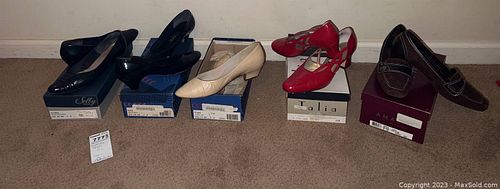 Lot #777 (1 of 12)