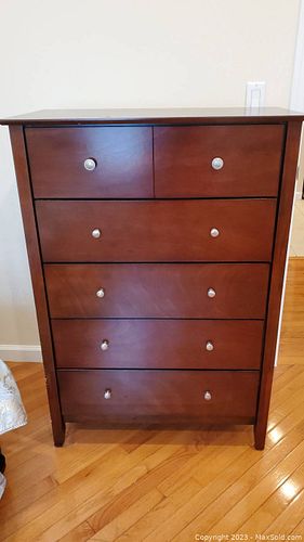 Lot #24 (1 of 20)