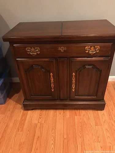 Lot #10 (1 of 3)